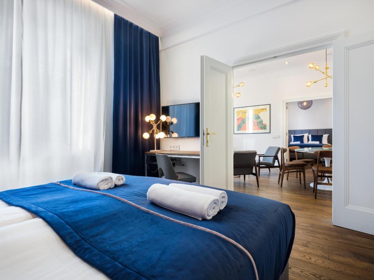 Tyzenhauz Grand Apartaments Красков Екстериор снимка