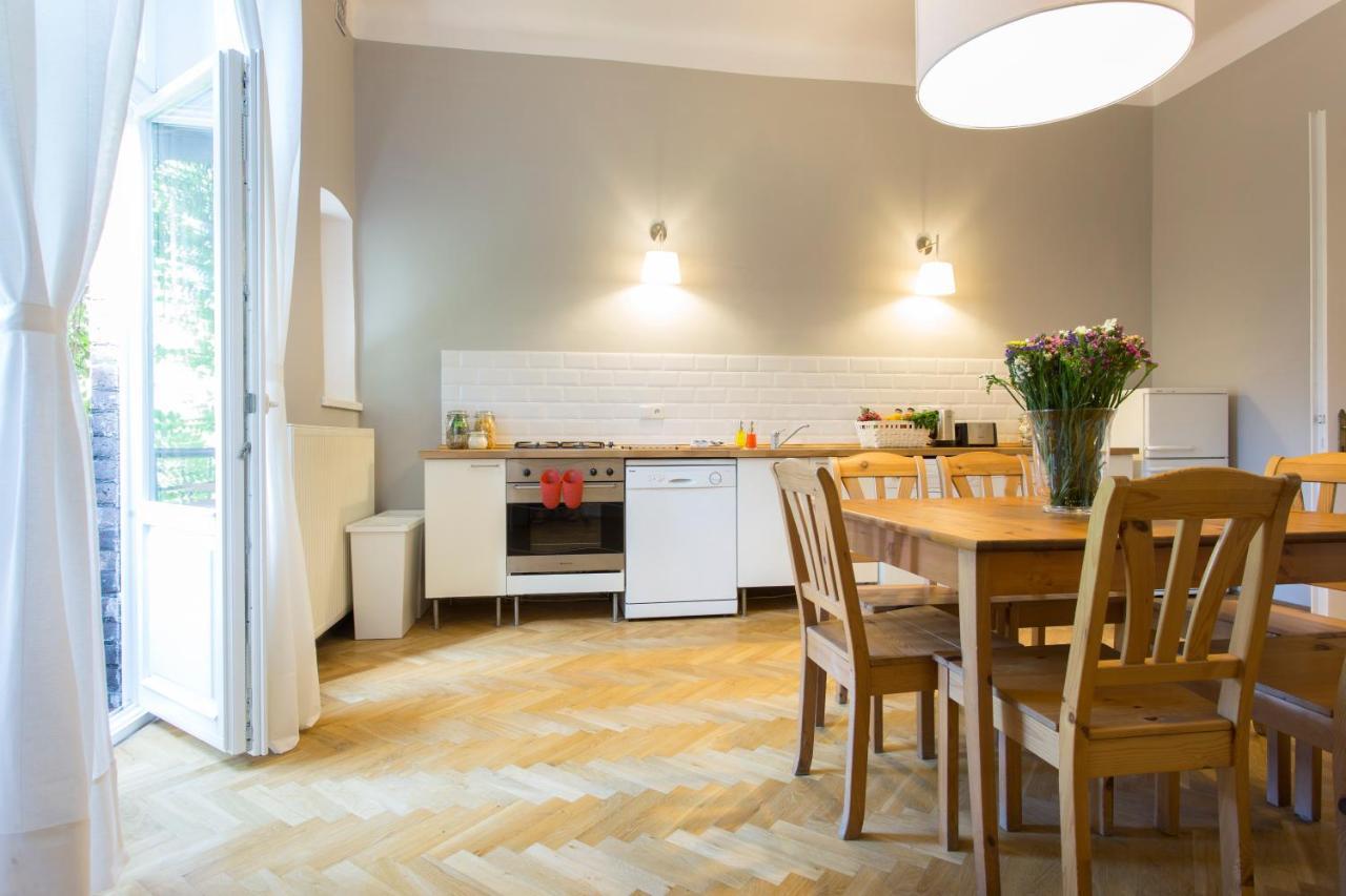 Tyzenhauz Grand Apartaments Красков Екстериор снимка