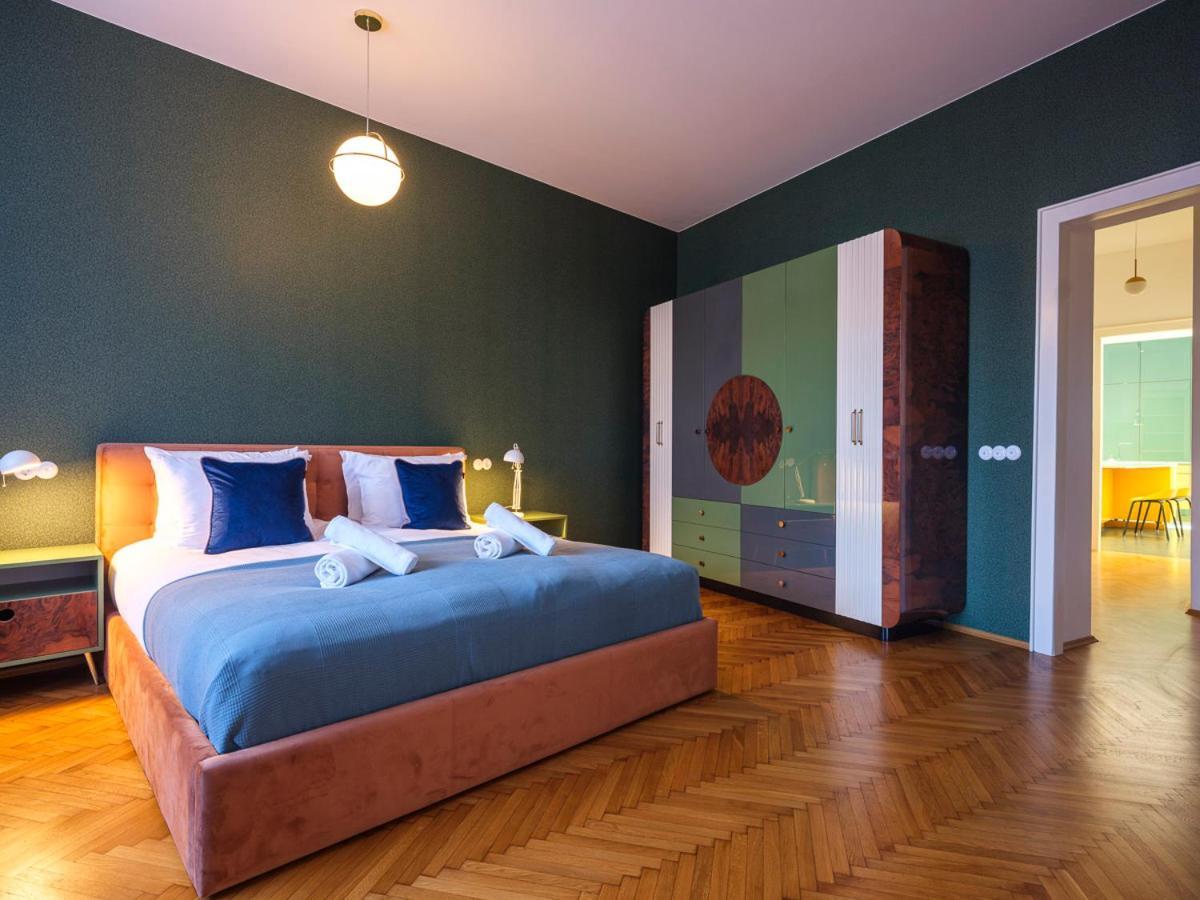 Tyzenhauz Grand Apartaments Красков Екстериор снимка