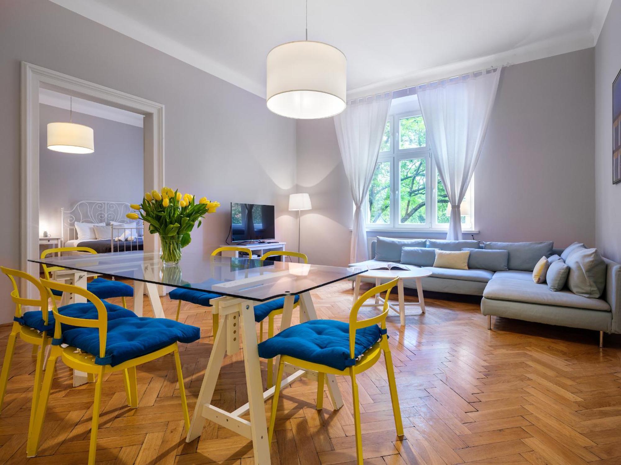 Tyzenhauz Grand Apartaments Красков Екстериор снимка